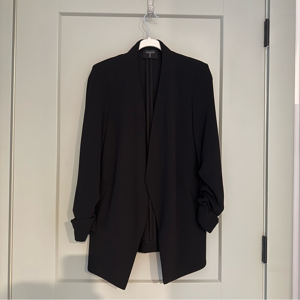 Tahari Blazer